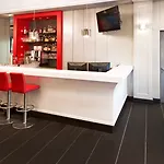 Ξενοδοχείο Dormero 4*